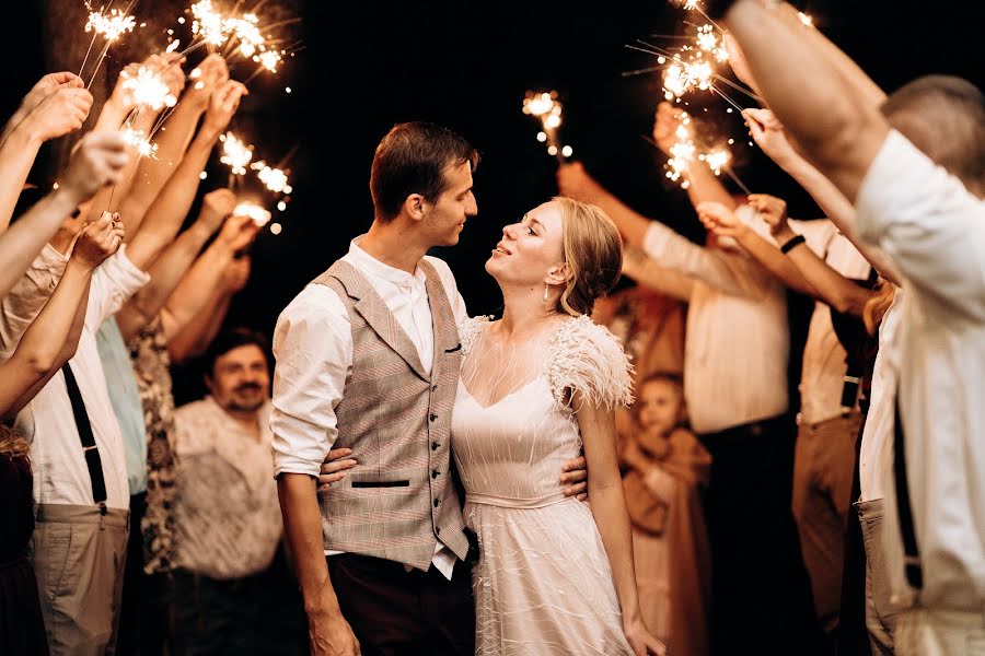 Fotógrafo de bodas Nikolay Parovyshnik (danagan). Foto del 31 de marzo 2020