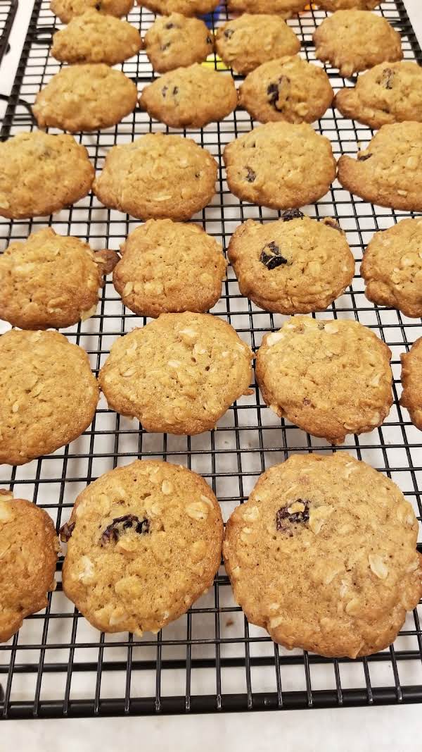 Cape Cod Oatmeal Cookies_image