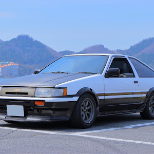 カローラレビン AE86