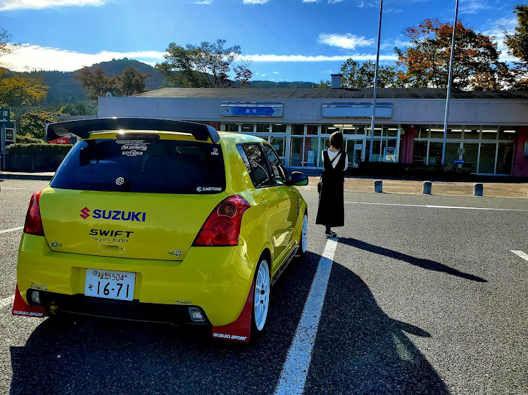 スイフトスポーツのneed for swift・島根県・出雲・松江・CTのみなさんに感謝に関するカスタム事例の投稿画像2枚目