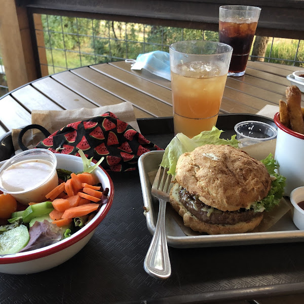 Gluten-Free Burgers at James Ranch Grill