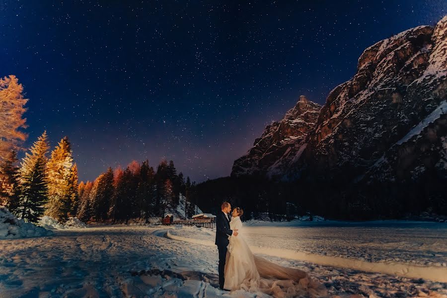 Wedding photographer Manuel Badalocchi (badalocchi). Photo of 5 December 2019