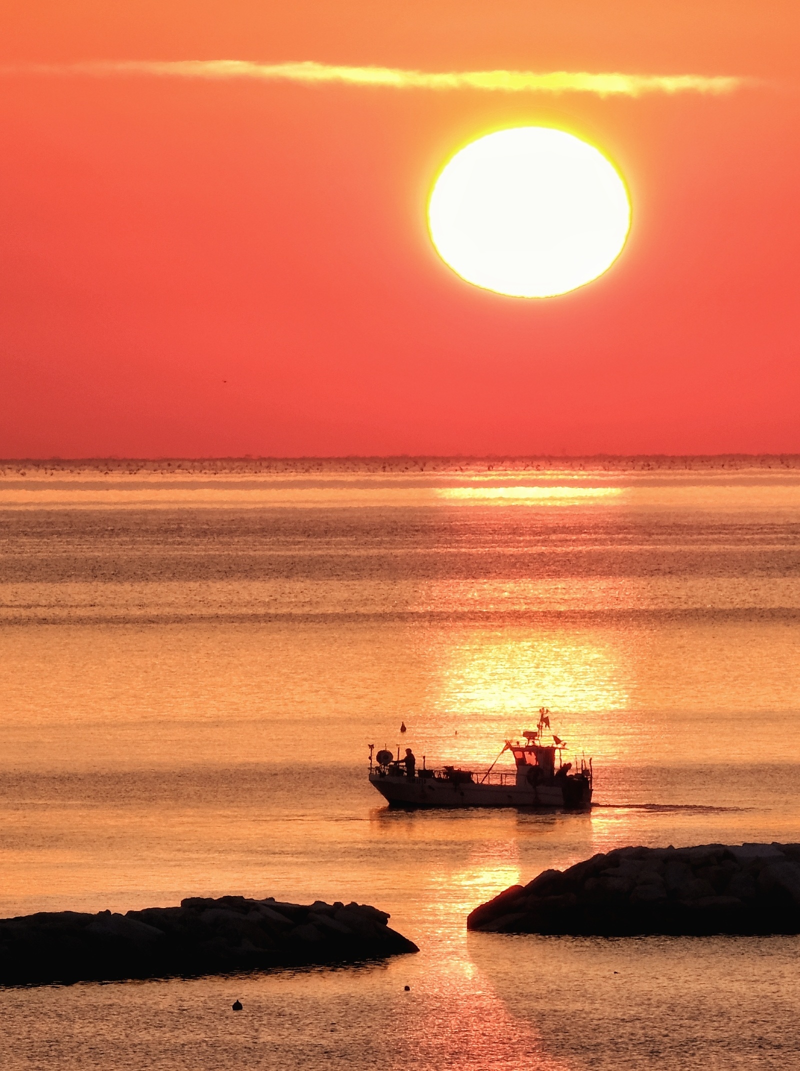 Fine pesca al levar del sole  di gnuc