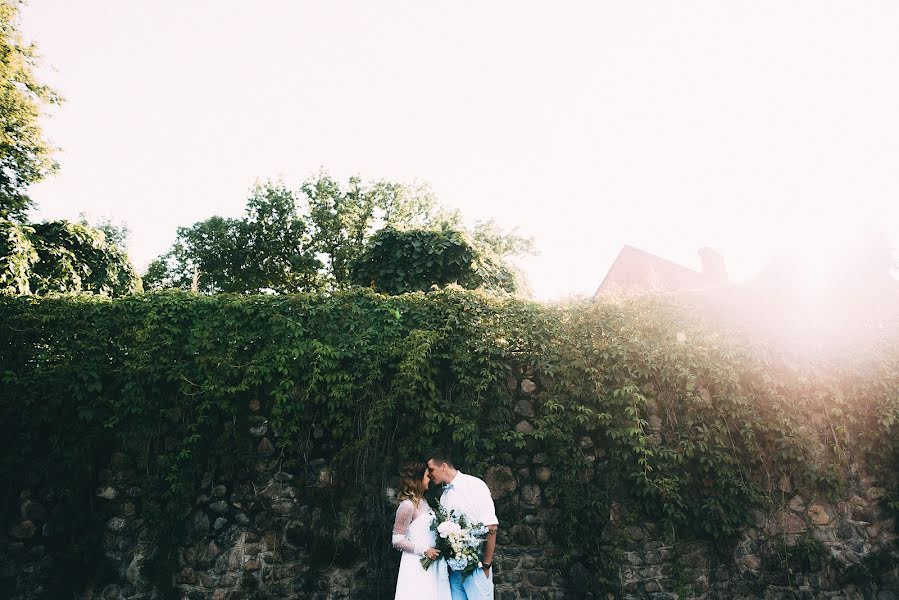 Fotógrafo de casamento Diana Bondars (dianats). Foto de 15 de agosto 2017