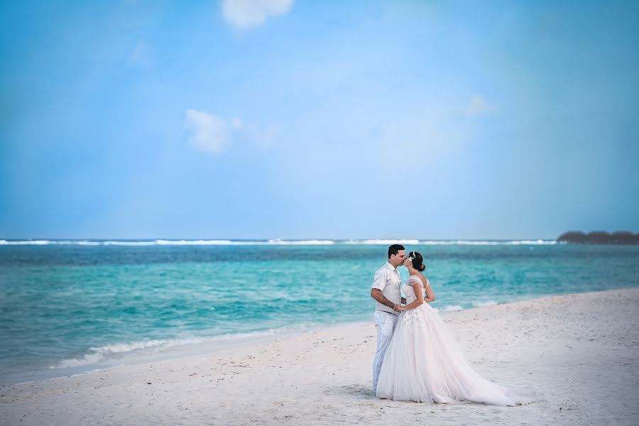 Fotógrafo de casamento Nataliya Pokudova (pokudova). Foto de 25 de março