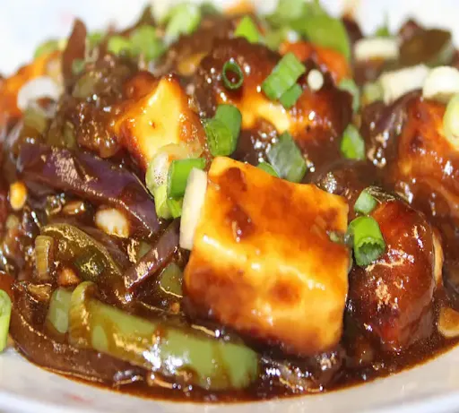 Chilli Paneer (Gravy)