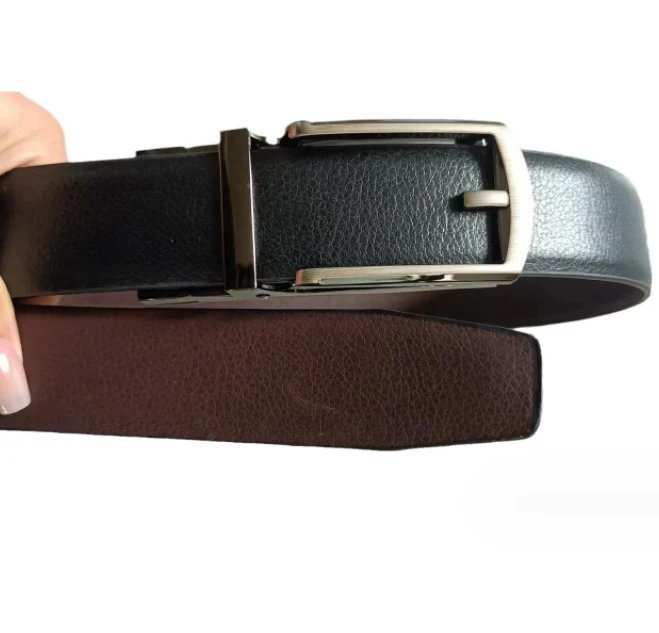 Dubbelzijdige draaibare riem in meerdere kleuren voor heren. Eenvoudig van stijl wisselen en je outfit compleet maken. Perfect voor dagelijks gebruik.