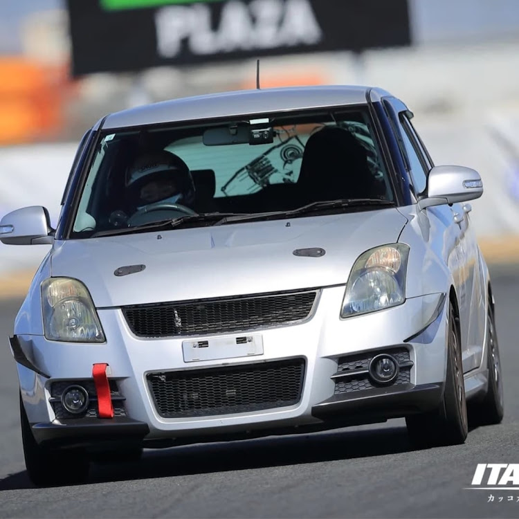 スイフトスポーツのスイフトスポーツ・ZC31Sに関するカスタム事例の投稿画像1枚目