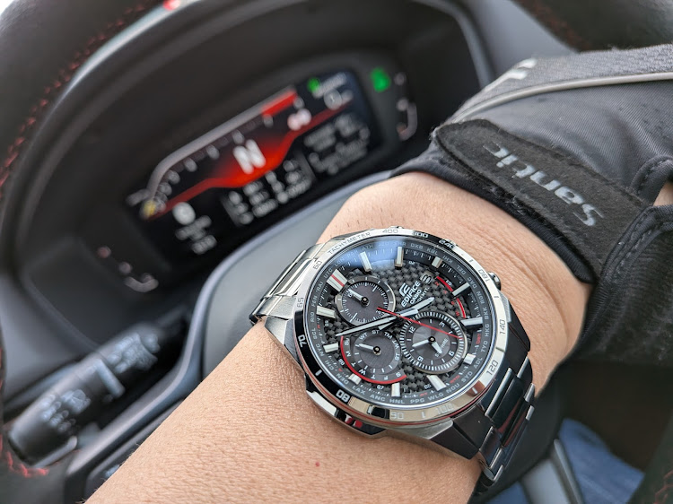 シビックタイプRのバレンタイン・CASIO EDIFICE・decoチョコ・黒FL5に関するカスタム事例の投稿画像1枚目