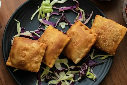 Pizza Pockets