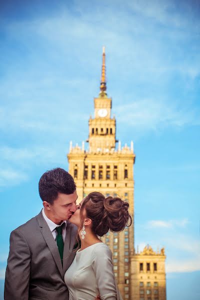 Fotógrafo de casamento Yana Chertkova (ianachertkova). Foto de 12 de outubro 2016