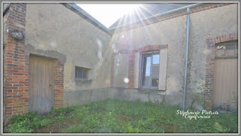 maison à La Chapelle-d'Angillon (18)