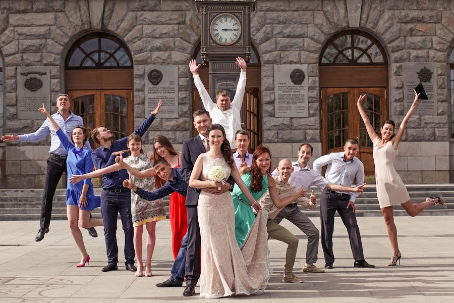 Fotografo di matrimoni Anna Lobanova (zorkaya). Foto del 12 marzo 2017