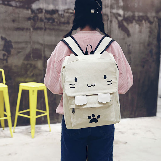 Title 7, Large capacity cat school bag. Plenty of space ...