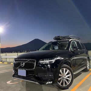 XC90