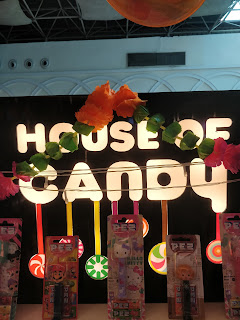 Neelam at House of Candy, Ambience Mall,  photos