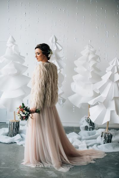 Wedding photographer Polina Belousova (polinabelousova). Photo of 23 February 2023