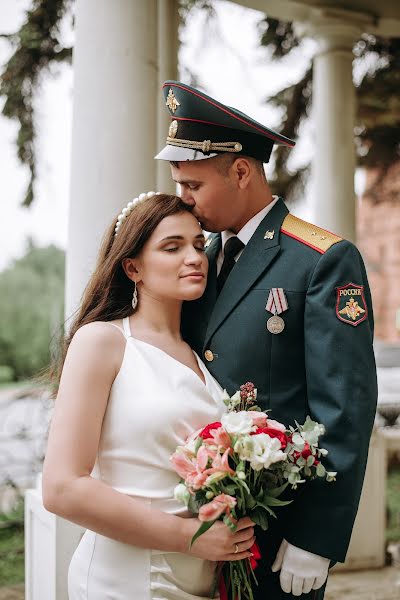 Wedding photographer Olga Petrova (olgachi). Photo of 11 June 2020