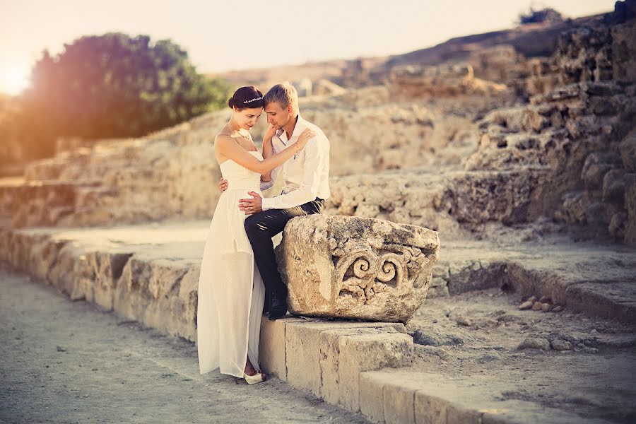 Photographe de mariage Anna Averina (averinafoto). Photo du 8 octobre 2013