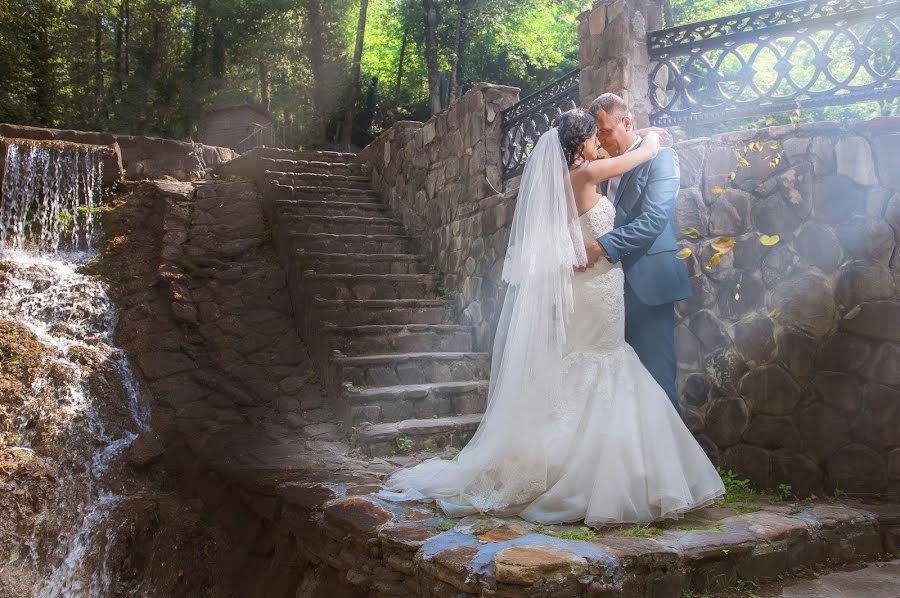 Fotografo di matrimoni Aleksey Chernyshev (wwwaa). Foto del 11 luglio 2016