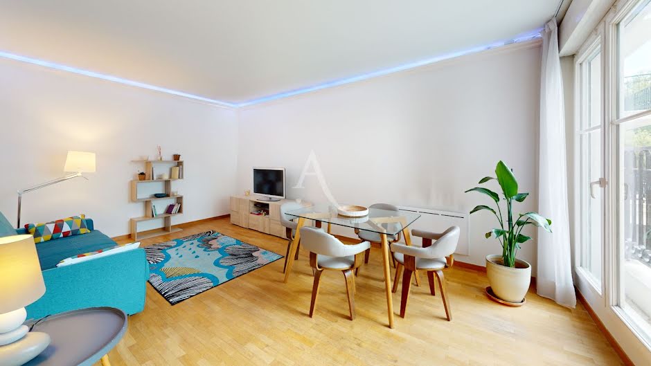 Location meublée appartement 2 pièces 51.5 m² à Le Plessis-Robinson (92350), 1 250 €