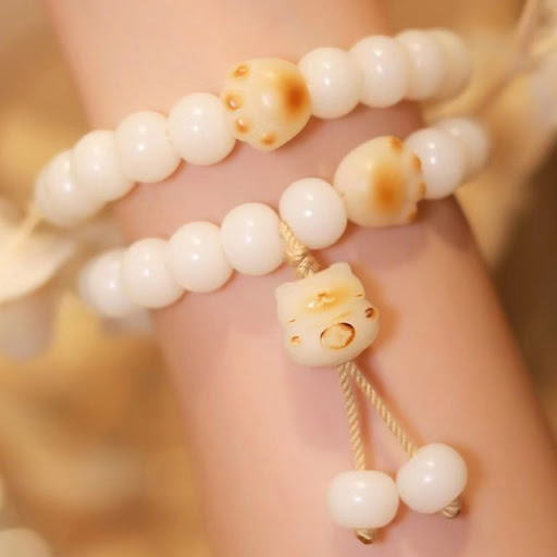 Title 1, Womens New Front Rabbit Like Brocade Bracelet ...