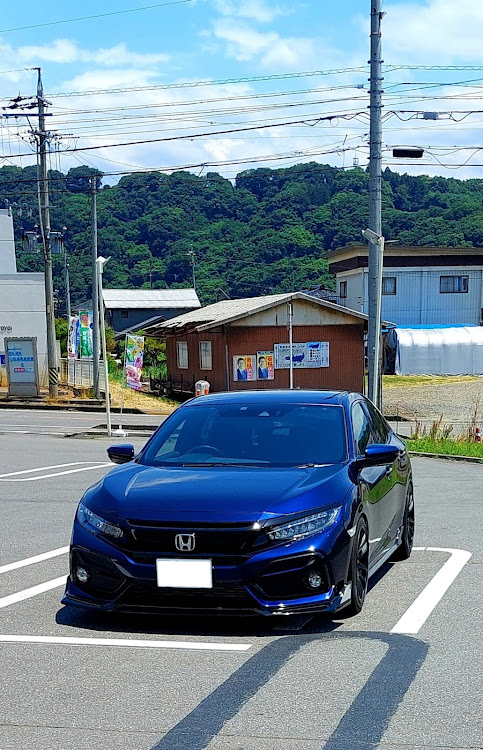 シビックの曇り空と愛車・新緑と愛車・いつの日も僕のそばにはお茶がある・オオタニサ〜ンに関するカスタム事例の投稿画像4枚目