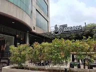 8th Bean Cafe photo 1