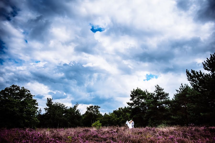 Pulmafotograaf Daphne De La Cousine (daphnedelacou). Foto tehtud 23 august 2017