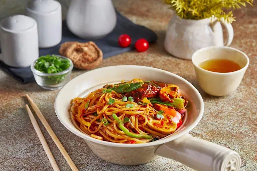 Stir-Fried Udon Noodles Shitake - Mushroom