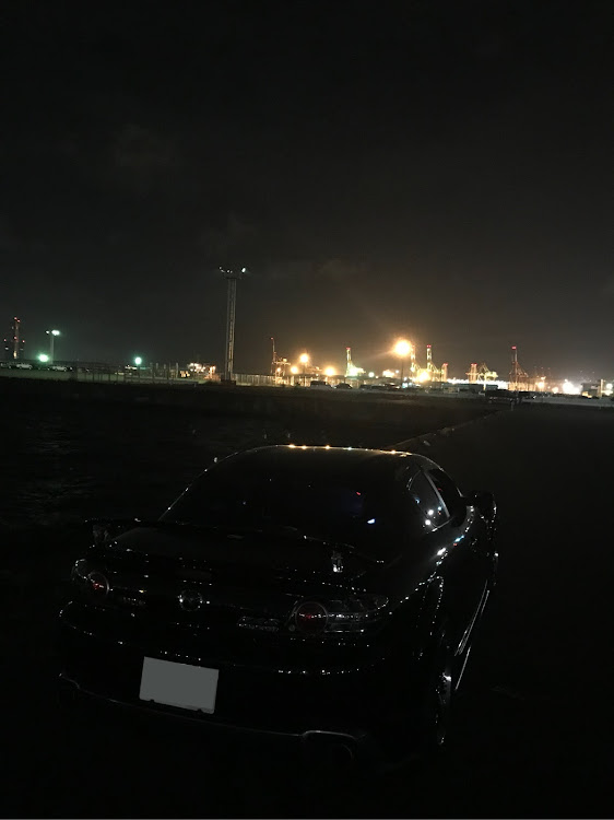 RX-8の名古屋港・夜景・綺麗・一眼レフ・rx8 タイプsに関するカスタム事例の投稿画像3枚目