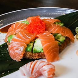 Salmon Sushi Pizza