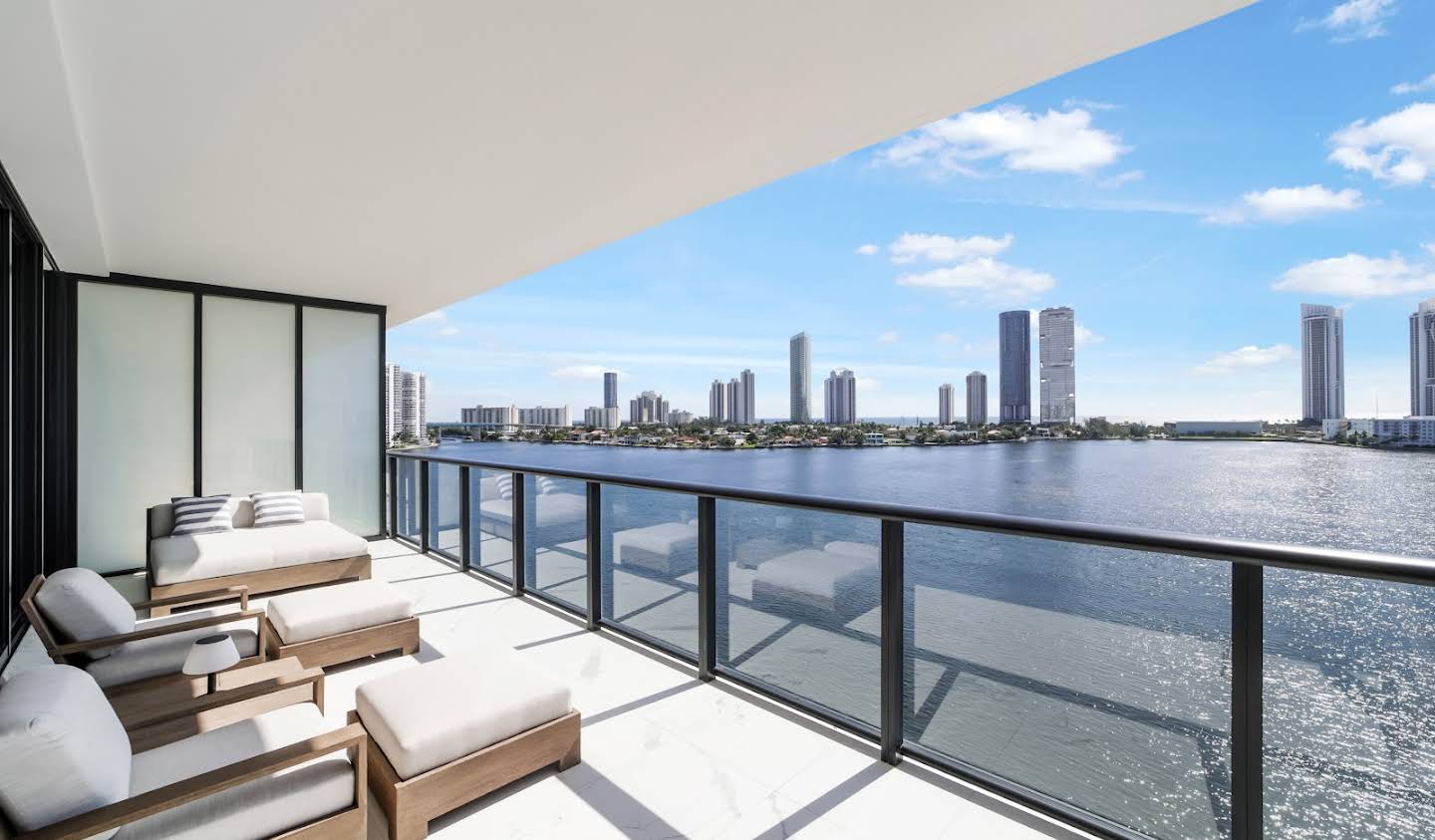 Apartment Aventura