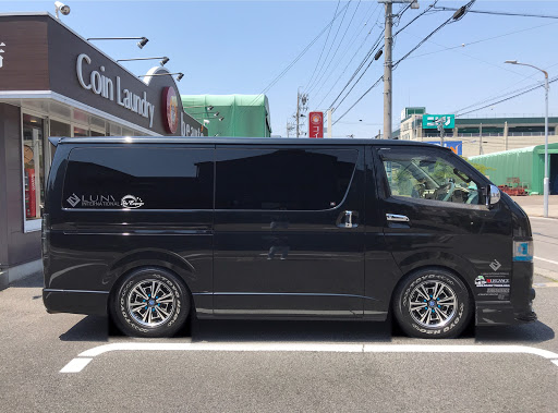 ハイエース の超車高調アプリに関するカスタム メンテナンスの投稿画像 車のカスタム情報はcartune