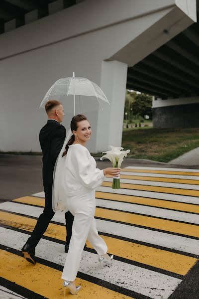 Fotografo di matrimoni Ekaterina Nikolaenko (nikolaenkokate). Foto del 1 dicembre 2021