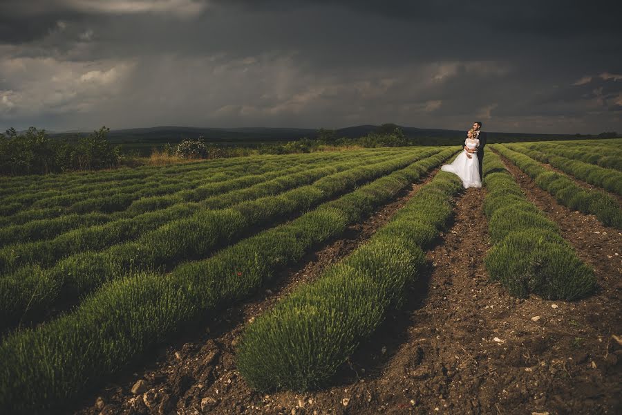 Pulmafotograaf Atanas Bozhalov (atanasb). Foto tehtud 22 veebruar 2018