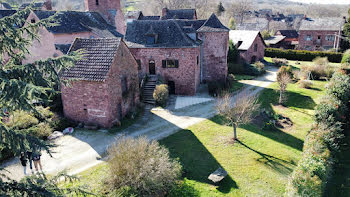 maison à Saint-Christophe-Vallon (12)