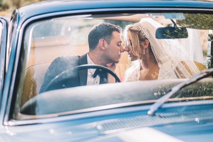 Fotógrafo de casamento Edin Sarvan (edinsarvan). Foto de 17 de fevereiro 2022