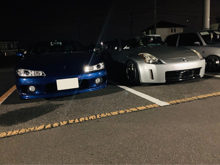 シルビアの日産・コラボ・s15シルビア・Z33・お互い女性オーナーに関するカスタム事例の投稿画像1枚目