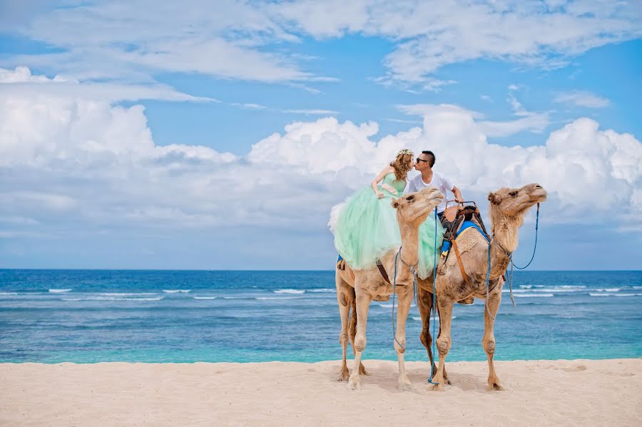 Fotografo di matrimoni Zhong Bin (zhong). Foto del 7 agosto 2015