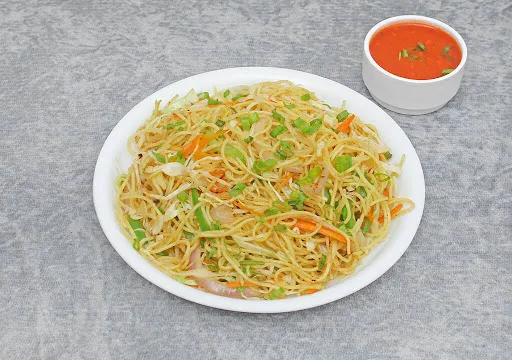 Veg Hakka Noodles