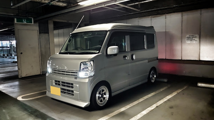 エブリイバンのda17v・da17・軽カー・軽バン・箱バンに関するカスタム事例の投稿画像1枚目