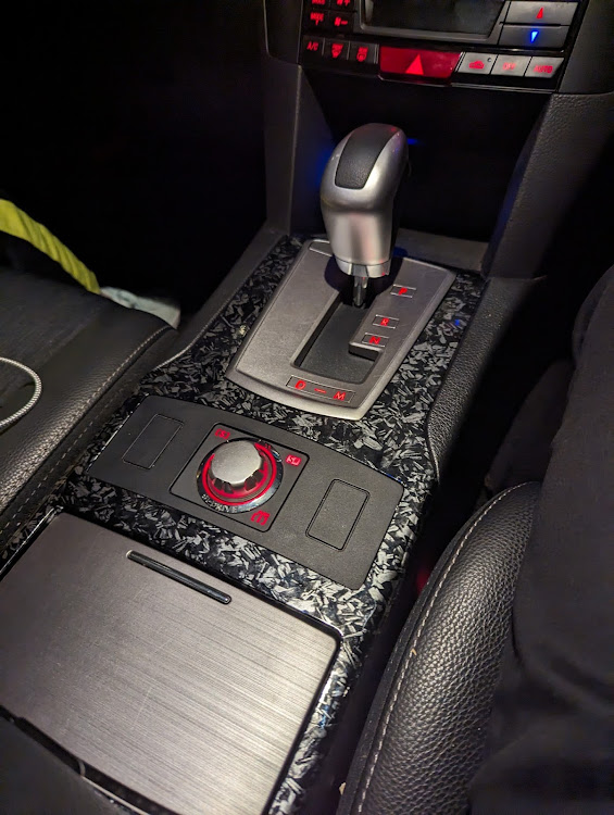 レガシィB4のBM9・DIY・失敗例・教訓にしてくださいに関するカスタム事例の投稿画像1枚目
