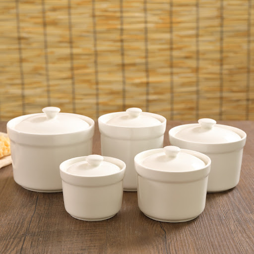 Title 7, Hotel Catering Birds Nest Stew Cup