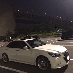 クラウンアスリート AWS210