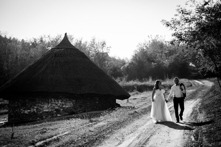 Svatební fotograf Razvan Cotea (cotearazvan). Fotografie z 6.listopadu 2017