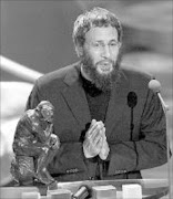 PEACENIK: Yusuf Islam, aka Cat Stevens. Pic: UNKNOWN. 24/09/04. © Unknown.