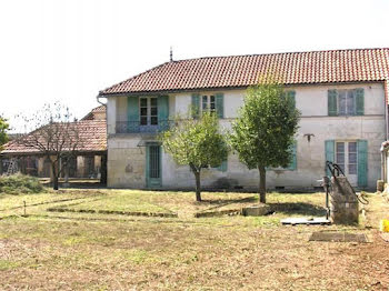 maison à Plassac (17)