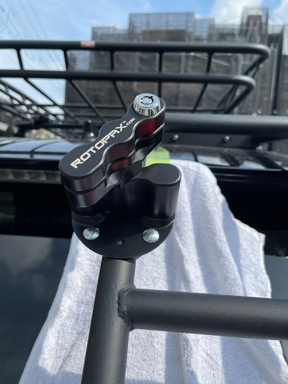 RAV4のROTOPAXに関するカスタム事例の投稿画像1枚目