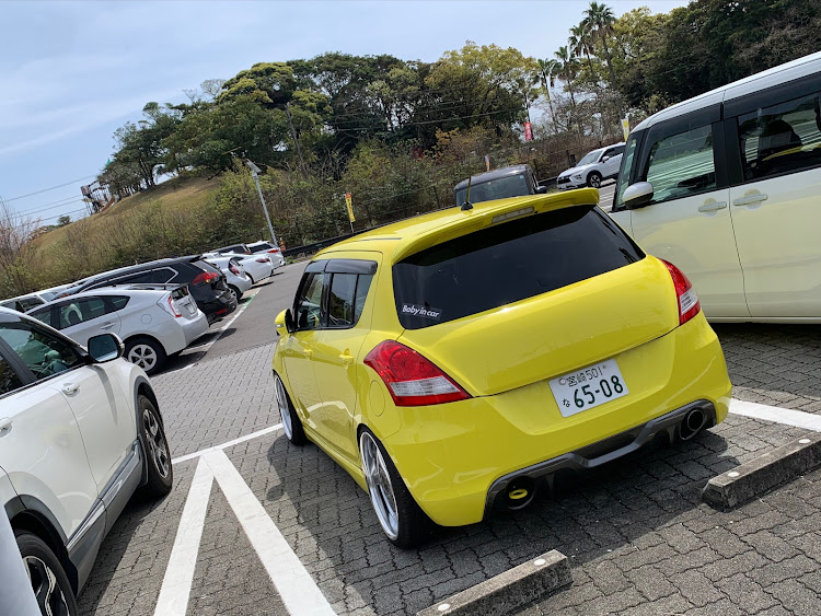 スイフトスポーツのzc32s・simple style・宮崎県・workwheels・ファミリーカーに関するカスタム事例の投稿画像1枚目